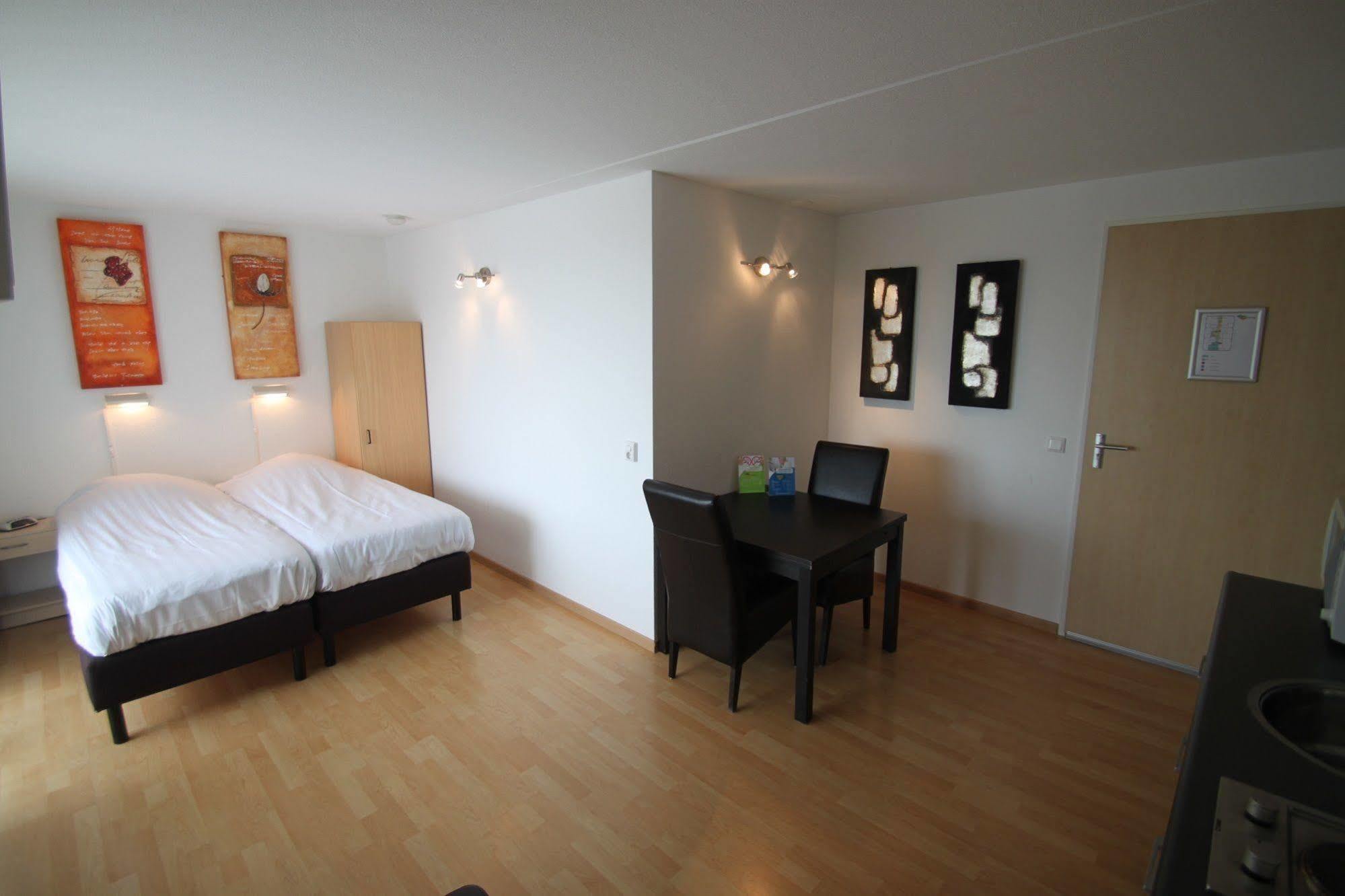 Hotel & Appartementen - De Zeven Heuvelen Groesbeek Extérieur photo